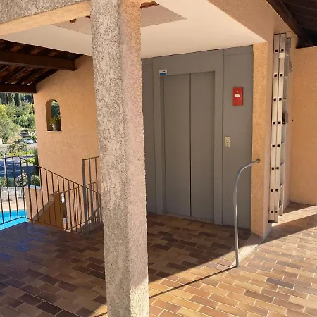 Golfe St Tropez Magique T2 Duplex Vue Mer Piscine, Garage Apartment *